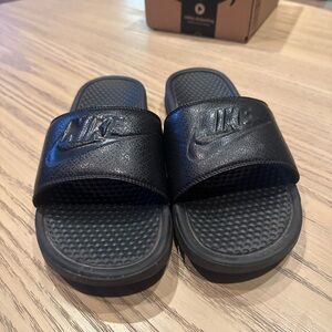 Black Nike Slides